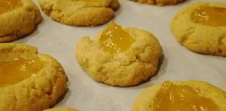 Biscoitinhos com compota