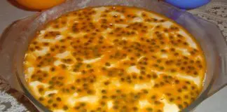 Mousse de Maracujá com gelatina Mousse de Maracujá com gelatina