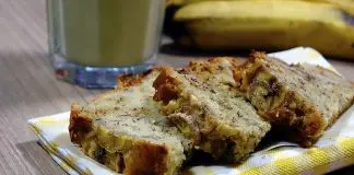 Bolo de banana com avelãs e leite condensado Bolo de banana com avelãs e leite condensado