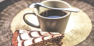 Bolo de café e frutos secos Bolo de café e frutos secos