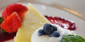 Sobremesa de ananás Sobremesa de ananás