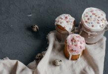 Bolo de caneca caseiro sem ovo: Descubra a receita fácil