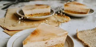 Enjoy a delicious slice of rustic banana cream cake with a delicate floral touch, perfect for dessert lovers.