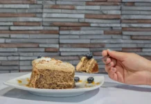 Bolo de banana fofinho que vai desaparecer em minutos