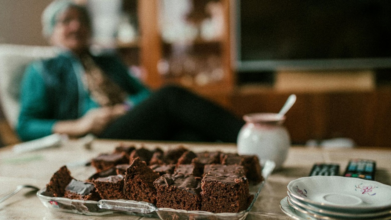 Bolo brownie: Como fazer um bolo húmido e intenso passo a passo
